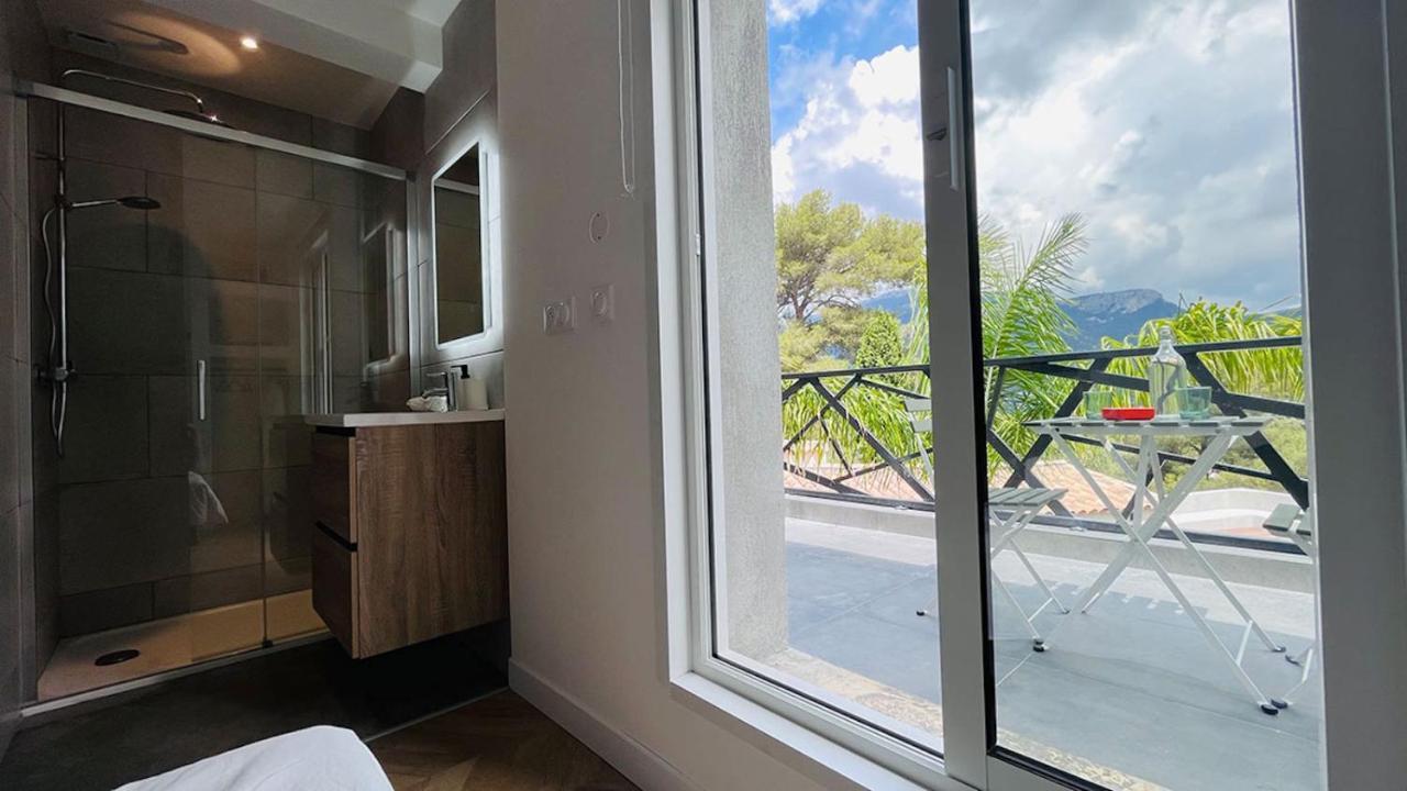 Villa Holistika : Bed And Breakfast / Pool / Air Conditioning/ Mont Faron Toulon Exterior foto